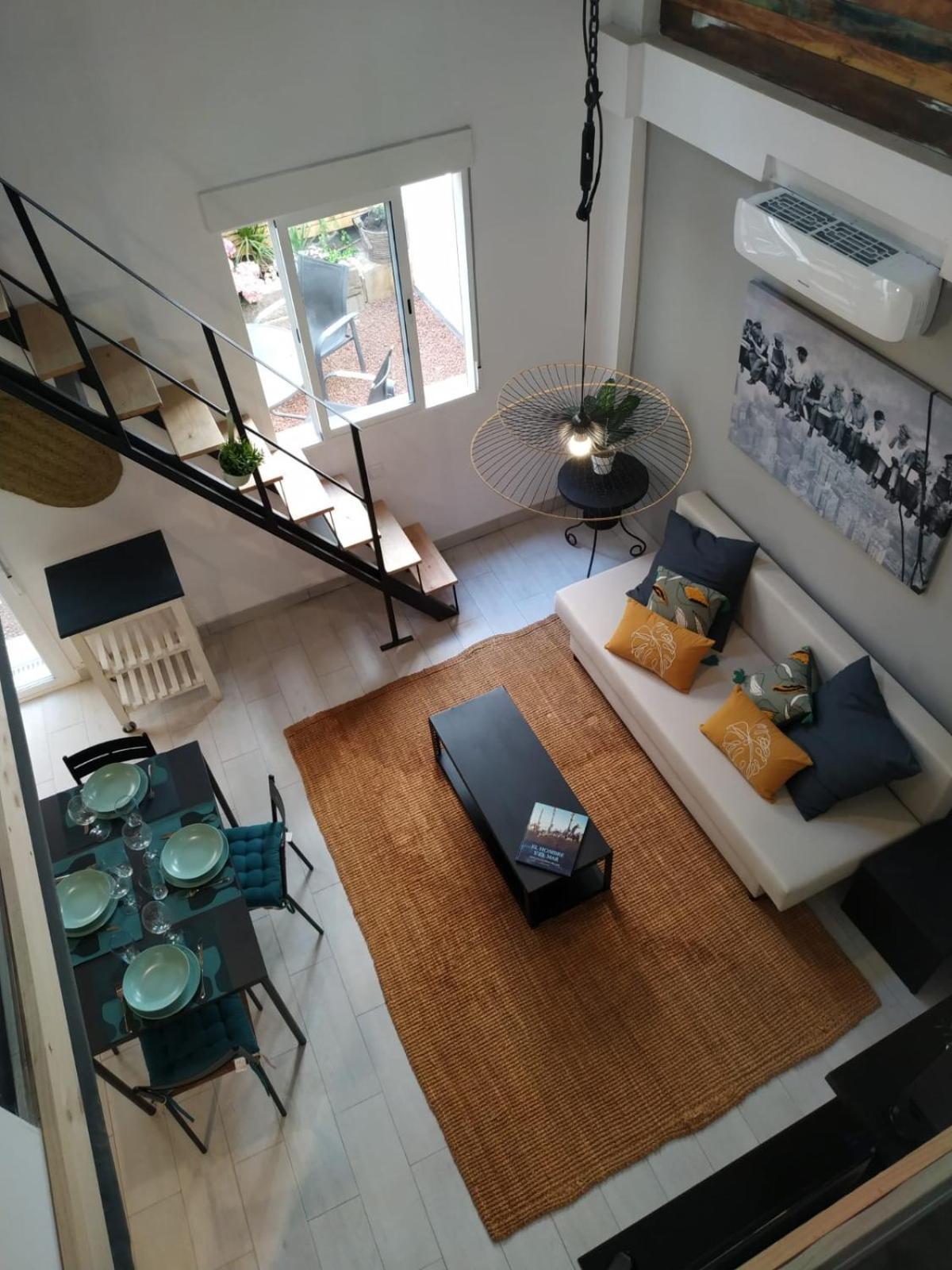 Centrico Apartamento Familiar Con Patio Privado Alicante Esterno foto